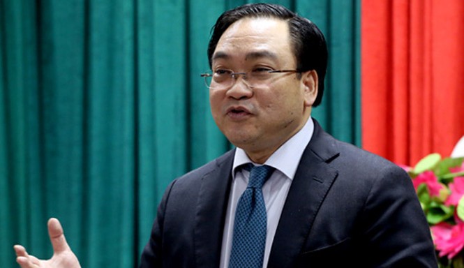 Bí thư Hà Nội: 'Nghèo yên bình còn hơn giàu không an toàn' Bí thư Hà Nội Hoàng Trung Hải nhấn mạnh đến đảm bảo an ninh quốc phòng, an toàn trật tự xã hội tại Thủ đô. Ảnh: Bá Đô/VnExpress