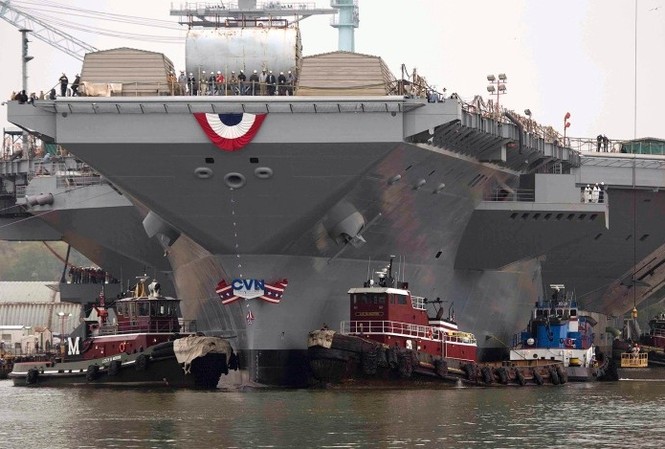Cận cảnh siêu tàu sân bay 13 tỷ USD của Hải quân Mỹ USS Gerald R. Ford được đóng mới năm 2009. Tính tới tháng 3, nó đã hoàn thiện tới 97%.