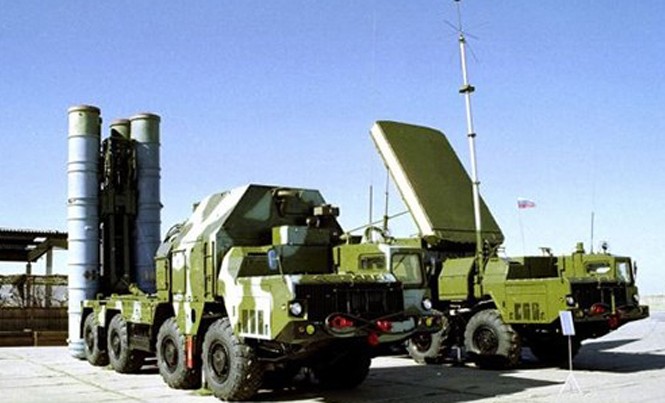 Đằng sau việc Nga chuyển giao 'rồng lửa' S-300 cho Iran Tổ hợp tên lửa phòng không S-300. Ảnh minh họa.