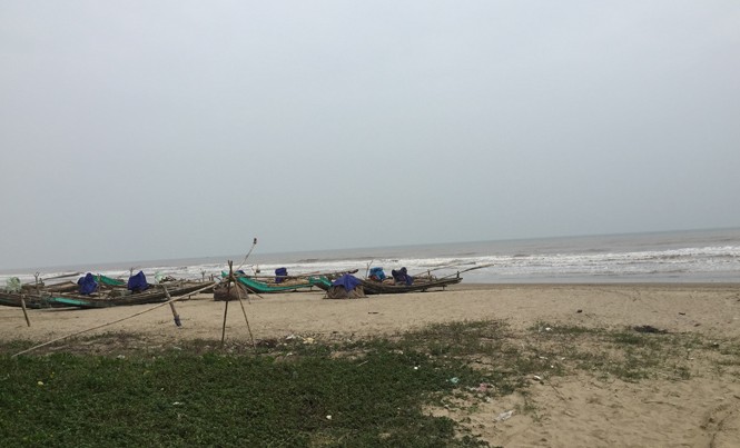 Đi chơi biển ngày nghỉ lễ, nam sinh tử vong Bãi biển xã Quảng Lợi, huyện Quảng Xương, Thanh Hóa, nơi vừa xảy ra vụ đuối nước thương tâm. Ảnh: Hoàng Lam.