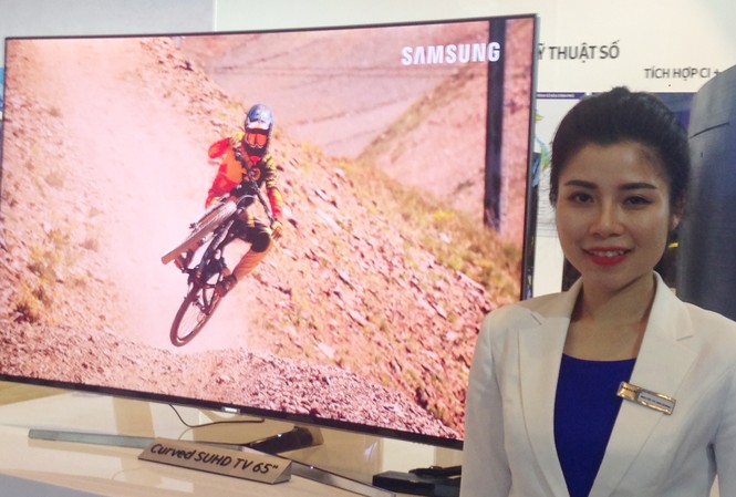Công nghệ hình ảnh trên TV Samsung SUHD 2016 Dòng SUHD TV 2016 nổi bật với màn hình chấm lượng tử Quantum Dot.