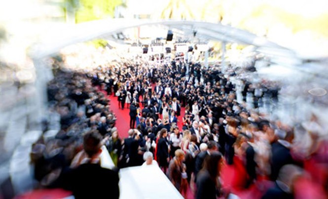 Liên hoan phim Cannes: Cơ hội để gái 'bán hoa' kiếm bộn tiền LHP Cannes là cơ hội lớn cho gái mại dâm kiếm bộn tiền. Nguồn: The Hollywood Reporter.