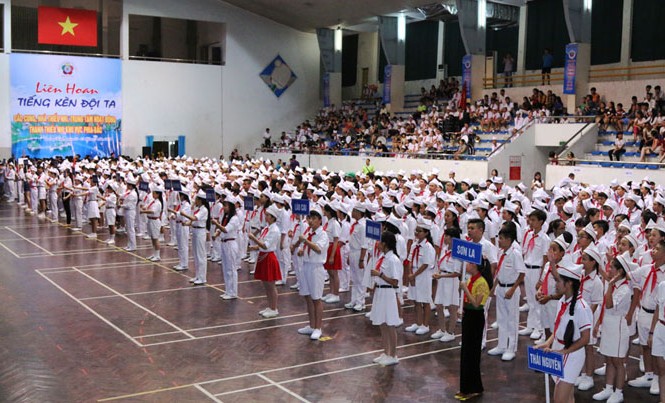 Tiếng kèn Đội ta: Khẳng định sự trưởng thành của phong trào thanh thiếu nhi Hơn 1000 em thiếu nhi khu vực phía Bắc về tham gia Liên hoan “Tiếng kèn Đội ta”.