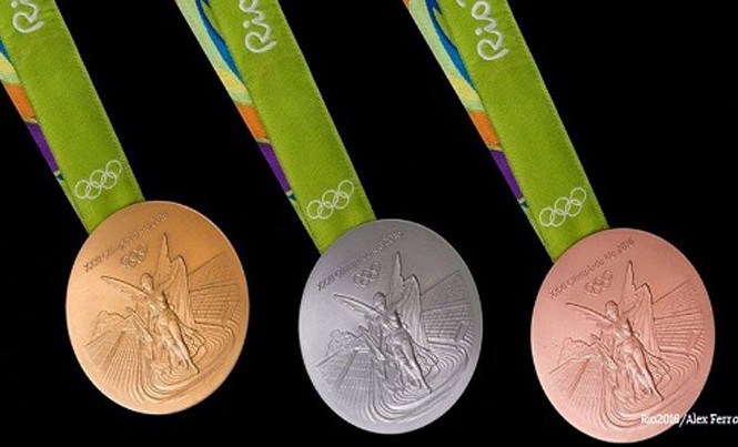 Huy chương vàng Olympic làm từ vật liệu gì Huy chương vàng, bạc, đồng sử dụng tại Olympic Rio 2016. Ảnh: Alex Fesso.