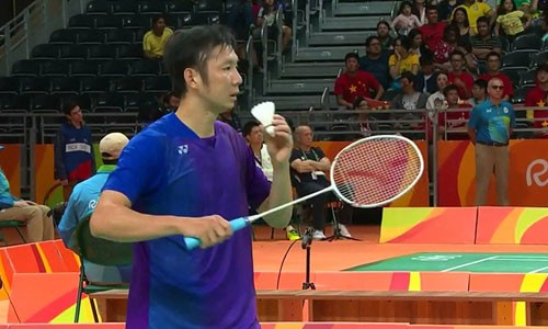 Tiến Minh về nước sau trận thua Lin Dan Thi đấu cố gắng nhưng Tiến Minh không thể tạo nên bất ngờ trước đối thủ quá mạnh.