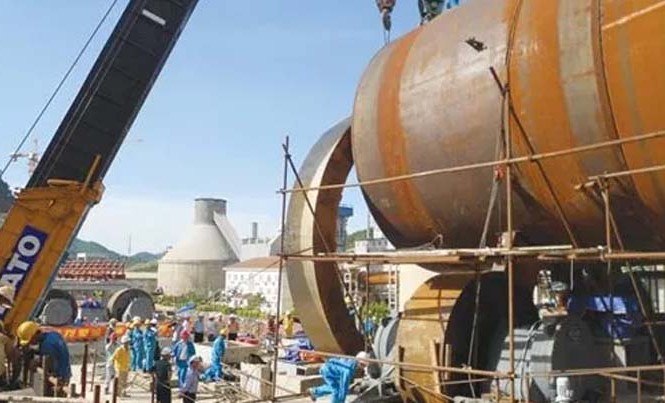 Petro Vietnam có thể bù lỗ tới 2.500 tỷ/năm cho lọc dầu Nghi Sơn Nhà máy lọc dầu Nghi Sơn dự kiến sẽ đi vào vận hành chạy thử từ tháng 11/2016 đến tháng 6/2017, vận hành thương mại từ tháng 7/2017.