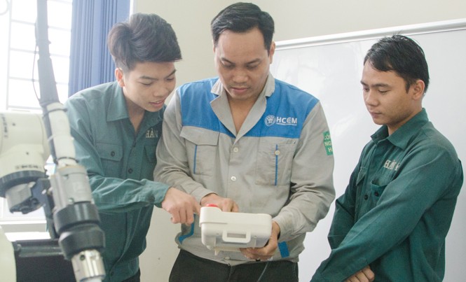Kẽ hở học nghề phổ thông: Đại diện Bộ GD-ĐT lên tiếng Kẽ hở học nghề phổ thông: Đại diện Bộ GD-ĐT lên tiếng