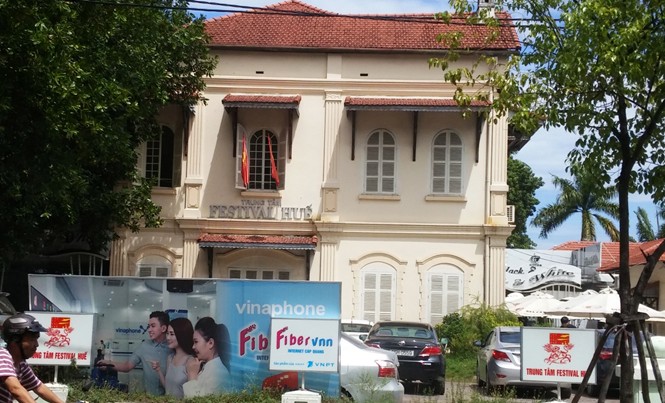 Huế sẽ có “phố bảo tàng” trên đường Lê Lợi Trụ sở theo kiến trúc Pháp của Trung tâm Festival Huế sẽ được hoán đổi thành Nhà trưng bày tác phẩm Điềm Phùng Thị.