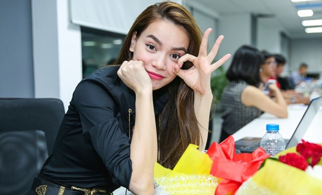 Hồ Ngọc Hà: 'Cường Đô La chẳng có lý do gì để ghét tôi' Hồ Ngọc Hà vẫn giữ tình bạn sau khi chia tay Cường Đô La. Ảnh: Nguyễn Thành.