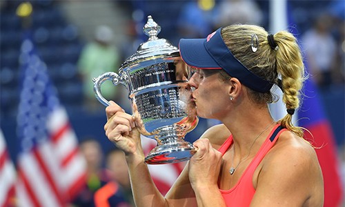 Angelique Kerber: Đoá hoa nở muộn của làng quần vợt nữ Trước danh hiệu Mỹ Mở rộng đoạt được hôm 10/9, Kerber đã có chức vô địch Australia Mở rộng. Ảnh: Reuters.