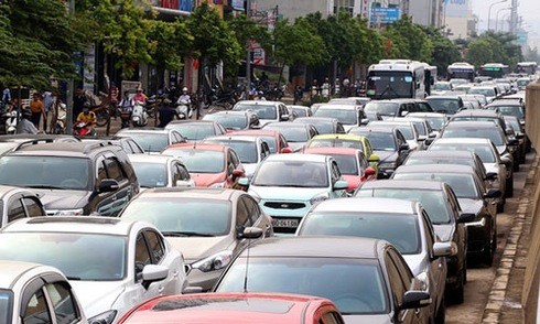 Ôtô cũ nhập khẩu chịu thêm hàng chục triệu đồng thuế Ảnh minh họa