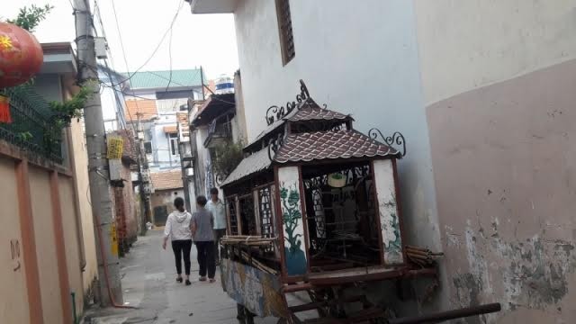 Bản tin 14H: Bé trai lớp 3 bị điện giật tử vong trên bàn học Gia đình đang tổ chức tang lễ cho cháu Bùi Mậu V.