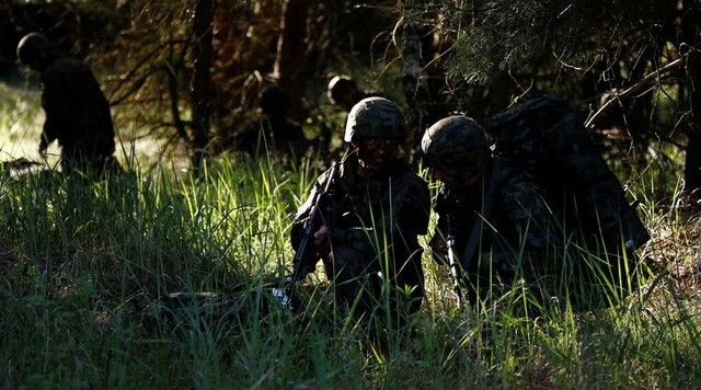 NATO sẽ triển khai 4.000 quân tới gần biên giới Nga Ảnh minh họa: Reuters.