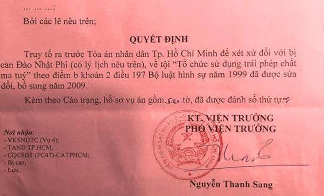 Hoãn xử vụ liên quan kiểm sát viên ngã giá hạ án tù Chiều nay 26/9, Tòa hoãn xử vụ án liên quan tới KSV ngã giá để bị cáo được hạ án tù. Ảnh: Tân Châu.