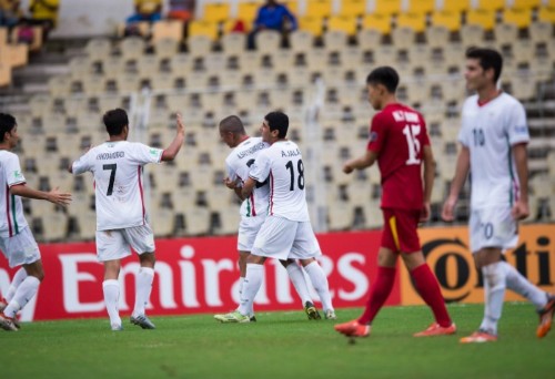 HLV U16 Việt Nam: 'Iran quá mạnh, thua không hối tiếc' U16 Việt Nam không thể nối gót tuyển futsal giành vé dự World Cup.