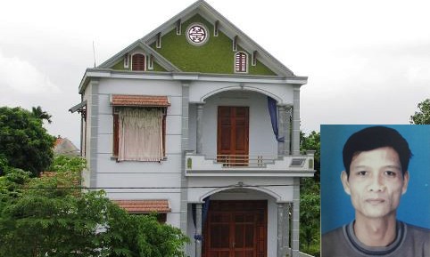 Nghi phạm sát hại 4 bà cháu bị bắt như thế nào Căn nhà nơi xảy ra vụ án mạng (ảnh lớn). Nghi can Doãn Trung Dũng. (ảnh nhỏ).