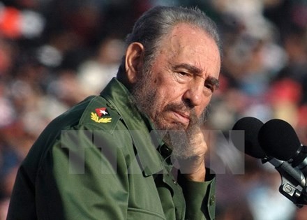 THẾ GIỚI 24H: Venezuela quốc tang tưởng nhớ Fidel Castro Lãnh tụ Cuba Fidel Castro tại một sự kiện ở La Habana (Cuba) ngày 1/5/2006. Nguồn: EPA/ TTXVN.