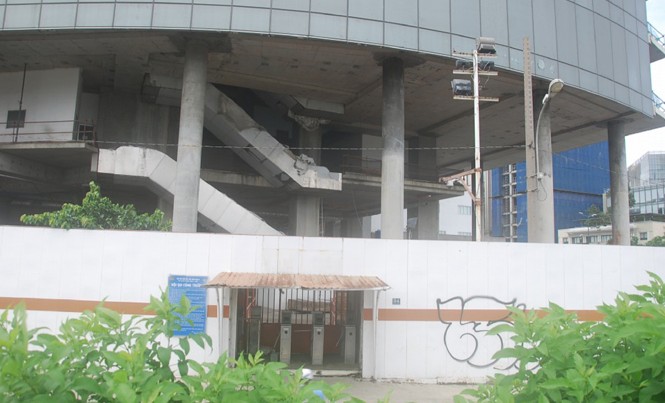 500 dự án ở TPHCM “trùm mền” vì nợ xấu Dự án M&C Tower “trùm mền” vì nợ xấu gần 6 năm nay.