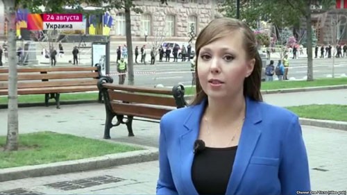 Bản tin 14H: Phóng viên Nga bị bắt cóc tại Ukraine Nữ phóng viên Anna Kurbatova của Kênh truyền hình số 1 của Nga.
