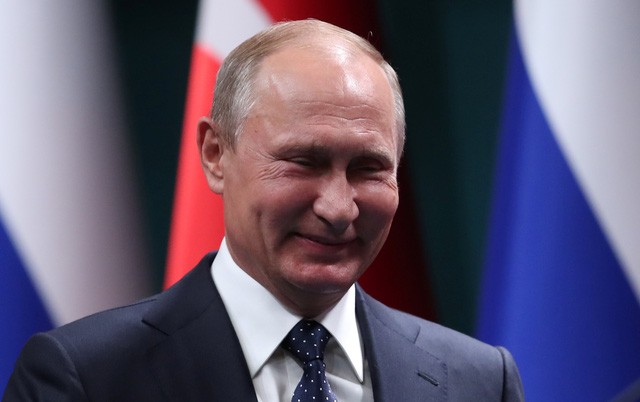 Bản tin 8H: Tổng thống Putin lên tiếng về khả năng tái tranh cử Tổng thống Nga Putin. Ảnh: Reuters.