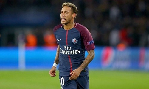 Neymar đề nghị UEFA loại Barca khỏi Champions League Neymar quyết làm cho ra nhẽ khoản tiền 30,5 triệu đôla phí trung thành.