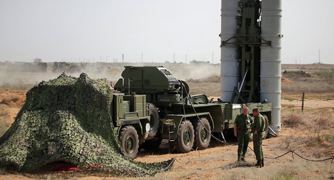 Bản tin 8H: Không hủy bỏ thương vụ S-400 giữa Nga và Thổ Nhĩ Kỳ Một hệ thống tên lửa phòng không hiện đại của quân đội Nga. Ảnh: Sputnik