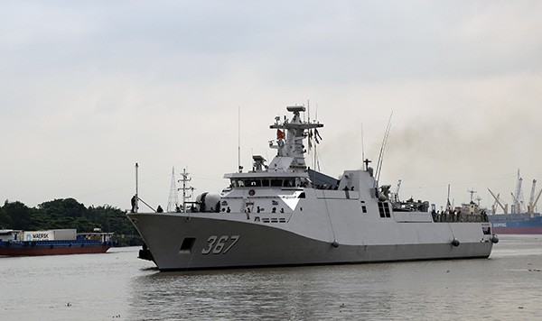 Tàu hộ tống tàng hình Hải quân Indonesia thăm Việt Nam Tàu hộ tống tàng hình Hải quân Indonesia thăm Việt Nam