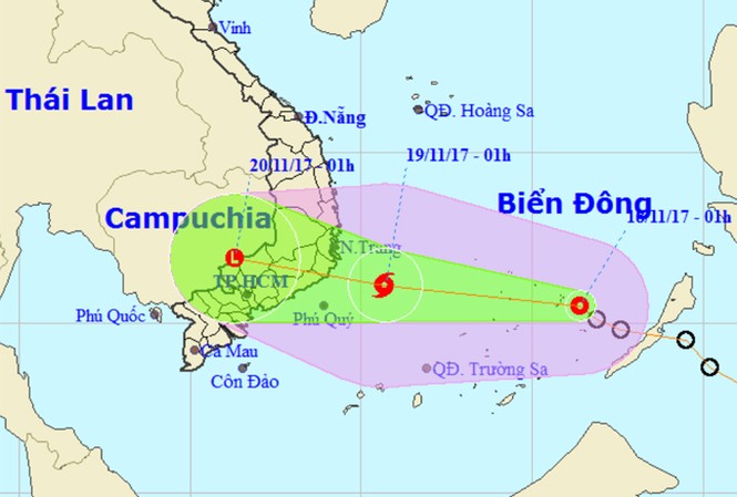 Bão số 14 đe dọa 3 tỉnh Nam Trung Bộ, cảnh báo lũ Vị trí và hướng di chuyển của cơn bão số 14. Ảnh: NCHMF.