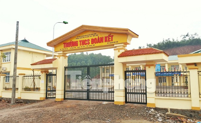 Trường 16 tỷ chưa hoàn thiện đã nứt toác Trường THCS Đoàn Kết, nơi có nhiều “điểm đen” về chất lượng công trình.