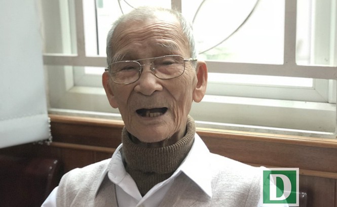Đại tá Lê Công Thạnh: Tại sao để Vũ 'nhôm' trốn mất? Đại tá Lê Công Thạnh: "Tại sao trước nay đã biết có nhiều thông tin liên quan Vũ “nhôm” như thế lại không có biện pháp quản thúc, để Vũ trốn mất?"