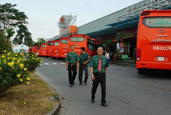 Phương Trang đạt quy mô 1.000 xe khách, 6.000 người lao động Khu vực trạm dừng nghỉ Satra của Phương Trang.