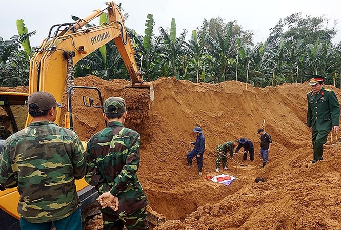 Phát hiện nhiều hài cốt liệt sĩ tại thị xã Quảng Trị Khu vực Tân Mỹ-nơi Đội quy tập 584 đang làm nhiệm vụ tìm kiếm các hài cốt liệt sĩ. Ảnh: Q.T.
