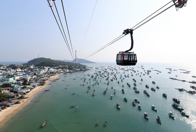 Khám phá công viên giải trí biển mới trên đảo Hòn Thơm Khám phá công viên giải trí biển mới trên đảo Hòn Thơm