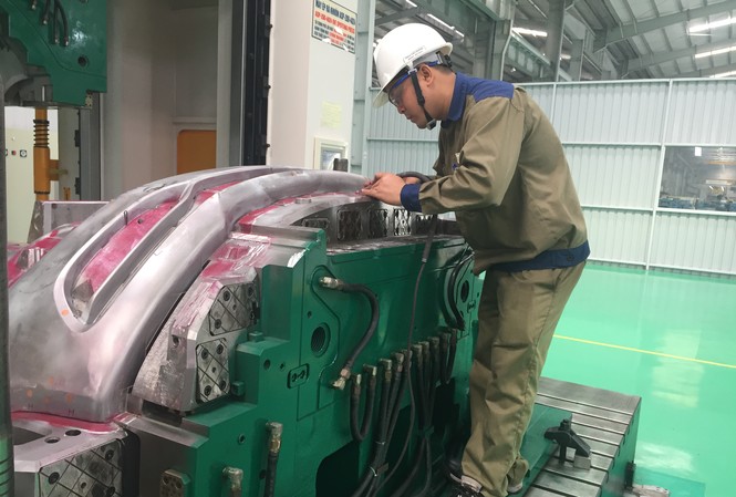 Công nghiệp ô tô Việt: Cứ xin ưu đãi thuế mãi thì… Công nghiệp ô tô Việt: Cứ xin ưu đãi thuế mãi thì…