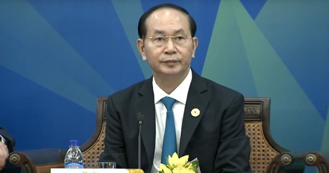 Chủ tịch nước Trần Đại Quang: 'Tìm hướng đi mới để duy trì vai trò APEC' Chủ tịch nước Trần Đại Quang tại phiên toàn thể Đối thoại với Hội đồng tư vấn kinh doanh APEC (ABAC 2017)