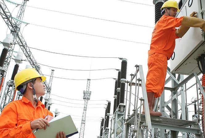 Giá điện tiếp tục tăng từ 1/12 Theo công bố, năm 2016, EVN lãi hơn 2.658 tỷ đồng.