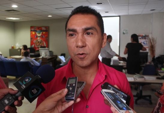 Mexico bắt vợ chồng cựu thị trưởng thành phố Iguala Cựu thị trưởng thành phố Iguala José Luis Abarca Velázquez.