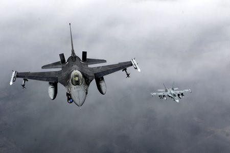 NATO chặn máy bay Nga 400 lần trong năm 2014 Chiến đấu cơ NATO hoạt động ở không phận vùng Baltic