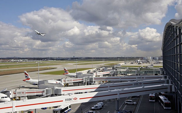 Cảnh sát Anh chặn máy bay chở thiếu nữ gia nhập IS Sân bay Heathrow