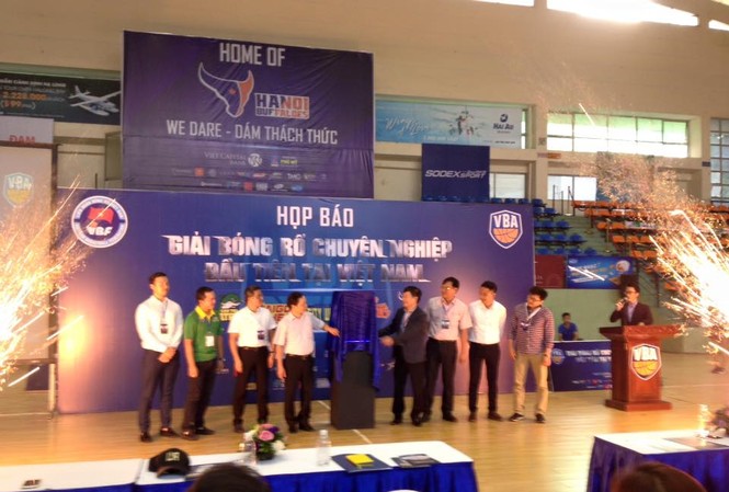 Giải bóng rổ chuyên nghiệp Việt Nam đầu tiên “ra mắt” khán giả Giải bóng rổ chuyên nghiệp Việt Nam đầu tiên “ra mắt” khán giả