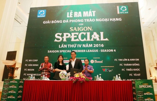 Giải bóng đá 'phủi' hút tài trợ, bản quyền truyền hình Giải bóng đá 'phủi' hút tài trợ, bản quyền truyền hình