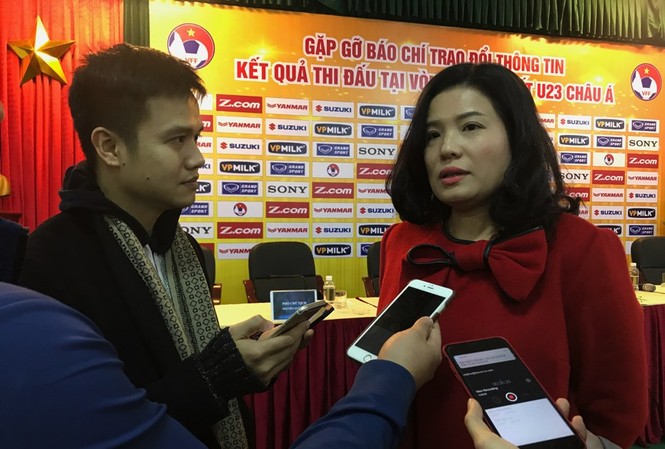Nền tảng thể lực của U23 Việt Nam Chủ tịch HĐQT kiêm TGĐ VPMilk Nguyễn Thị Thu Phương trả lời báo chí ở cuộc gặp trao đổi kết quả thi đấu của U23 Việt Nam tại VCK U23 châu Á 2018 ngày 29/1.