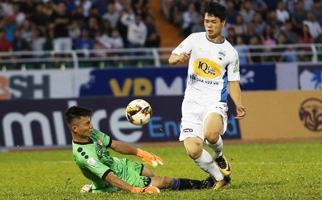 Hoàng Anh Gia Lai và 2 'bộ mặt' của Công Phượng Công Phượng mới có 1 bàn thắng cho HAGL ở V-League, nhưng đã 3 lần "nổ súng" tại cúp Quốc gia.