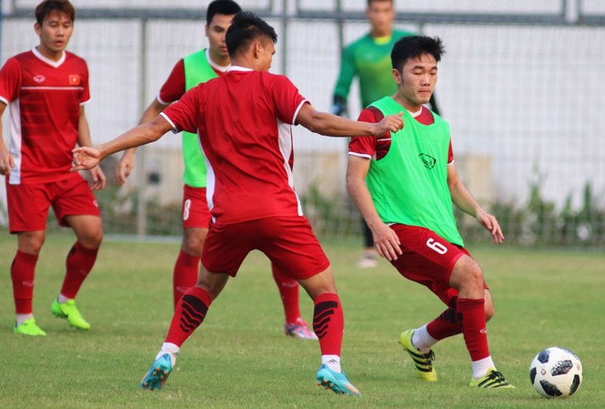 Việt Nam vs Bahrain: Xuân Trường đá chính, Công Phượng dự bị? Lương Xuân Trường đang đứng trước những dấu hỏi về phong độ ở Asiad 2018.