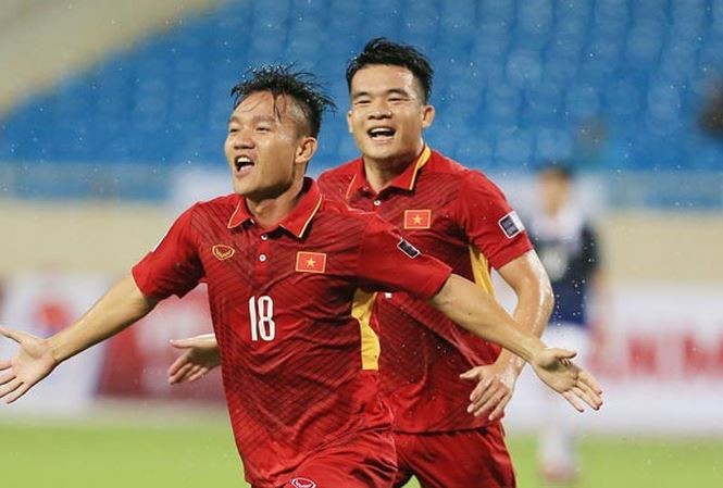 Vì sao tuyển Việt Nam loại Đinh Thanh Trung trước thềm AFF Cup? Đinh Thanh Trung bị loại khỏi đội tuyển Việt Nam không phải vì chuyên môn.