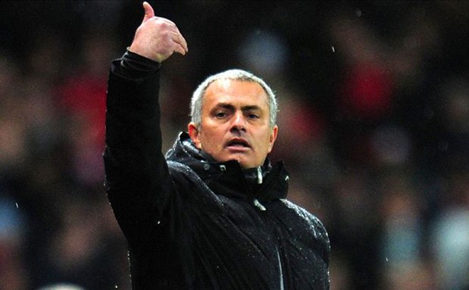 Mourinho phải phẫu thuật khẩn cấp Mourinho phải phẫu thuật khẩn cấp