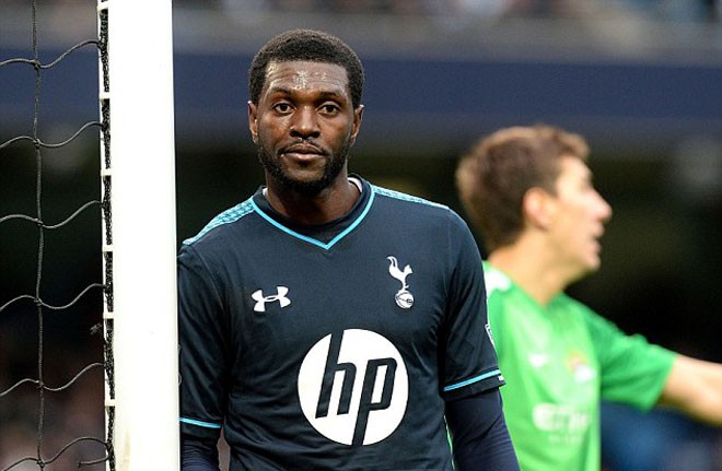 Man City và nỗi chua xót mang tên Adebayor Adebayor vẫn đều đặn nhận 40.000 bảng/tuần từ Man City.