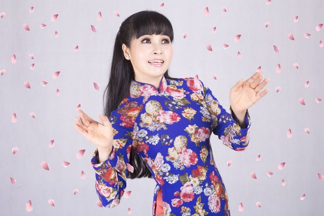 Ngày giáp tết, Trang Nhung tung MV “Vui đón xuân” Ngày giáp tết, Trang Nhung tung MV “Vui đón xuân”