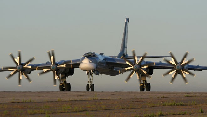 Máy bay ném bom Nga tuần tra Thái Bình Dương Máy bay ném bom chiến lược Tu-95MS