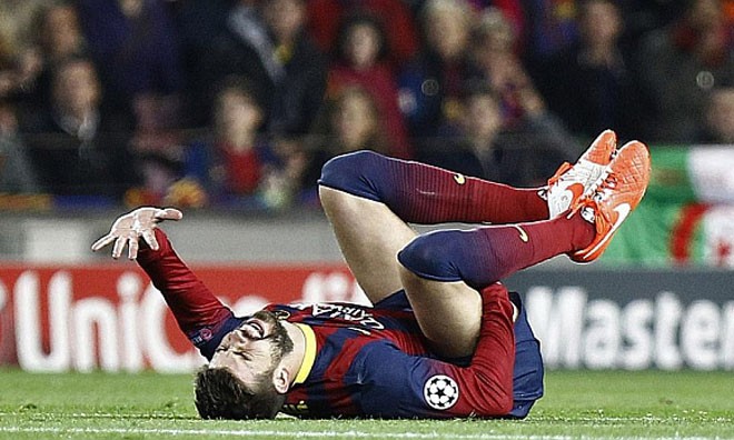 Barcelona nhận tin sốc về Pique Pique có thể phải nghi thi đấu tới hơn 6 tuần.